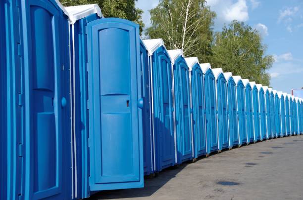 Best Luxury portable toilet rental  in Holualoa, HI